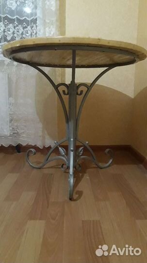 Кованый стол