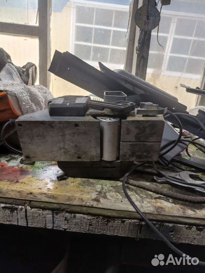 Рубанок электрический