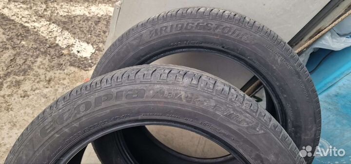 Bridgestone Dueler H/L 422 Ecopia 255/50 R20