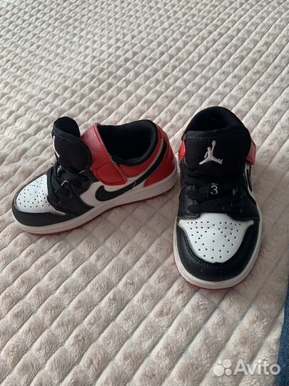 Кроссовки детские nike 26 размер
