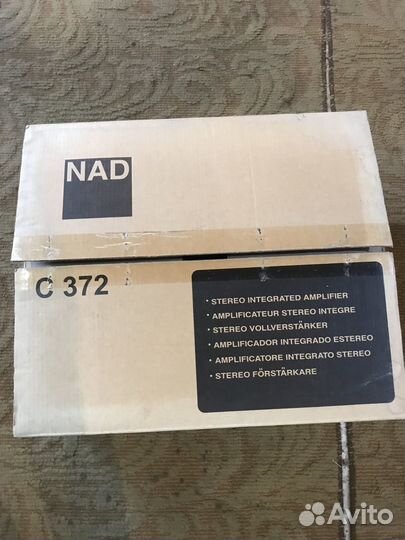 NAD C 372 фабричная упаковка от усилителя, коробка
