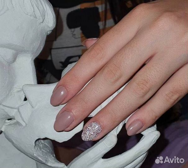 Мастер маникюра и педикюра