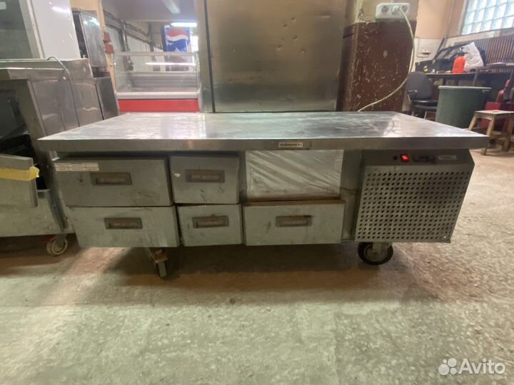 Холодильный стол finist