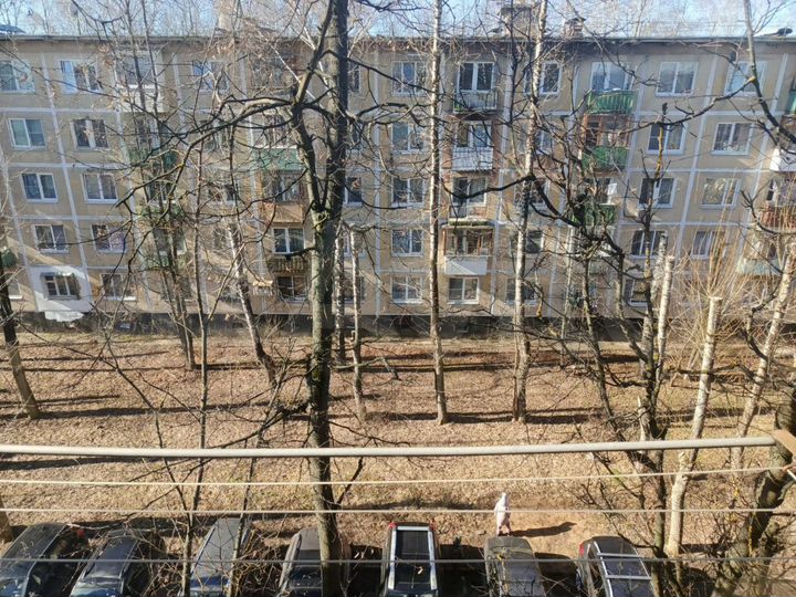2-к. квартира, 44 м², 5/5 эт.
