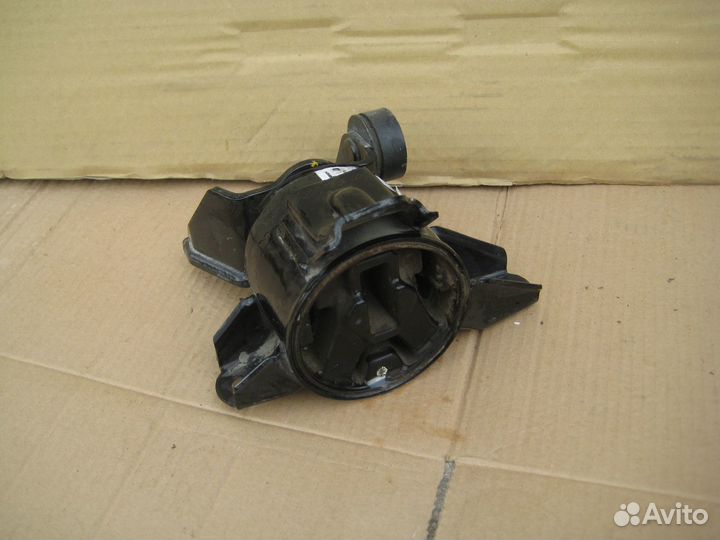 Подушка опора двс кпп solaris, rio, elantra