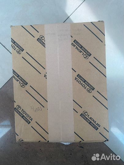 Натяжитель приводного ремня Toyota Land Cruiser