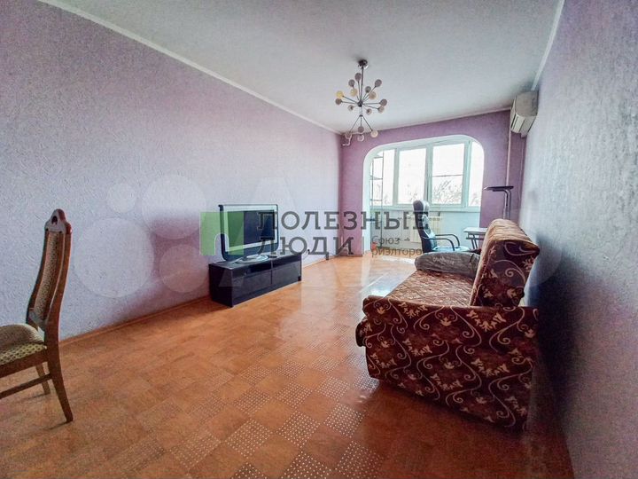 2-к. квартира, 50 м², 5/9 эт.