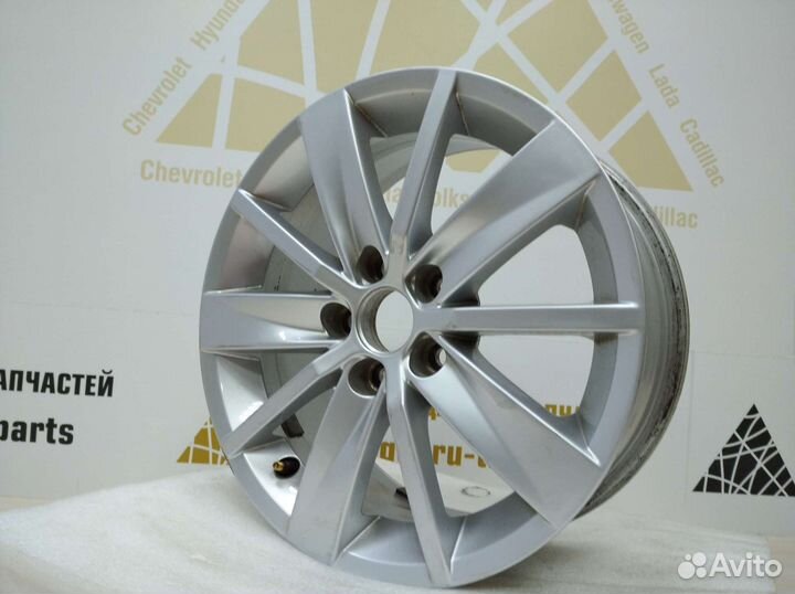 Диск литой R15 Volkswagen Polo
