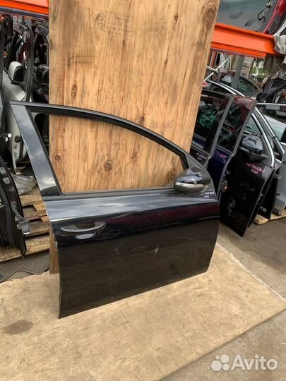 Дверь правая передняя Фольксваген Golf 6 дефект