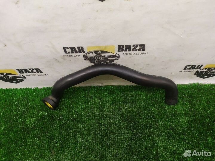 Патрубок системы охлаждения Renault Scenic