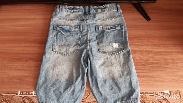 Шорты джинсовые для мальчика 11-12 лет