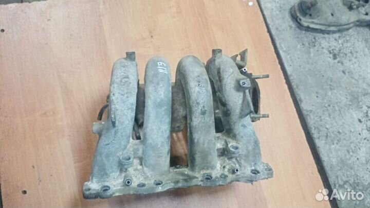 Впускной коллектор Mazda 626 GE FS 2.0