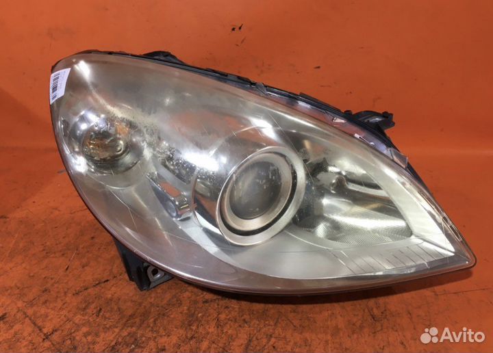 Фары mercedes B-class xenon 2007 год