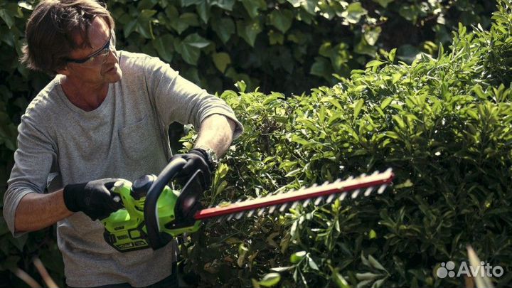 Кусторез Greenworks G40HT61