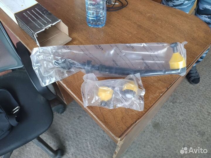 Передние стойки на Хонду Цивик 2008г