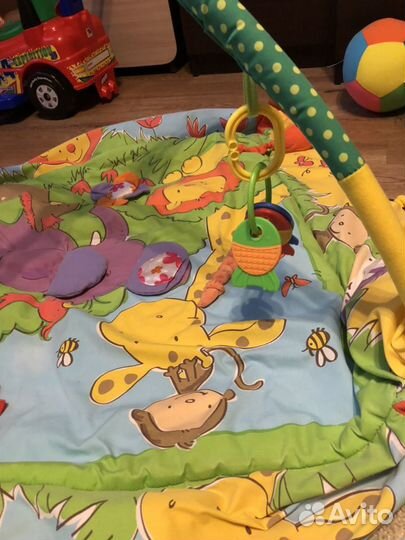 Развивающий коврик