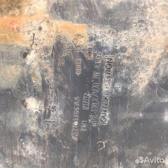 Бак топливный в сборе(с насосом) Jeep Grand Chero