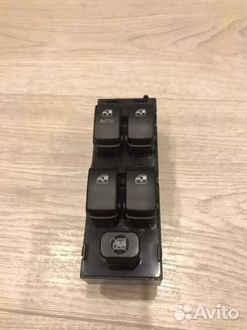 Блок кнопок стеклоподъемника Hyundai Getz Новый