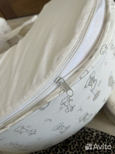 Подушка для кормления двойни