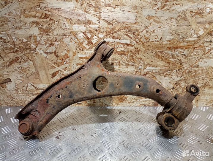 Рычаг передний правый Mazda III BM