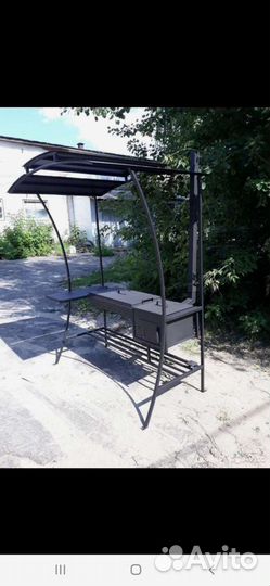 Мангал с крышей