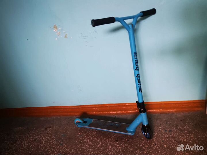 Трюковой самокат