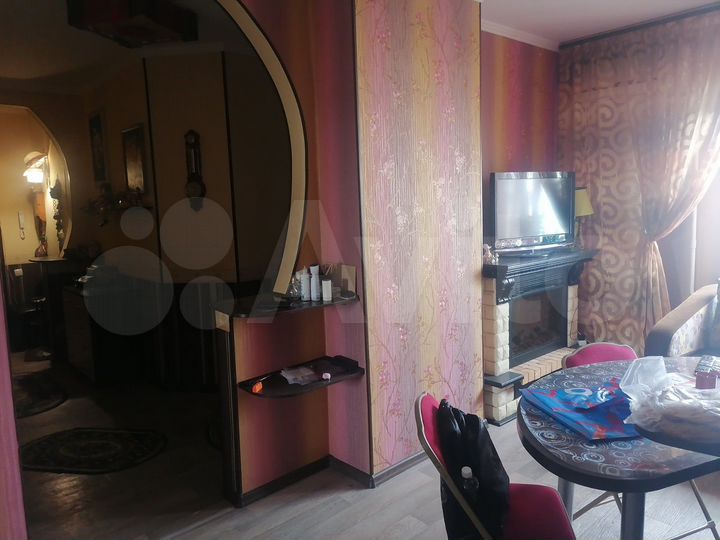 2-к. квартира, 72,3 м², 4/10 эт.