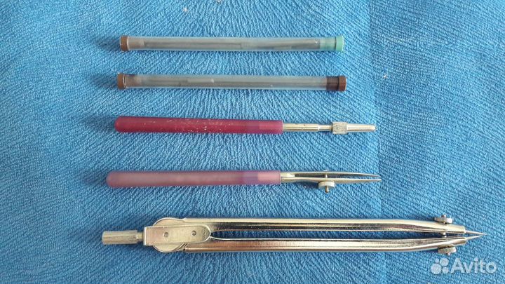 Чертежные инструменты: циркуль, рейсфедер и др