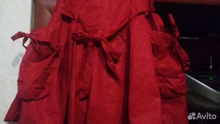 Красный сарафан новый