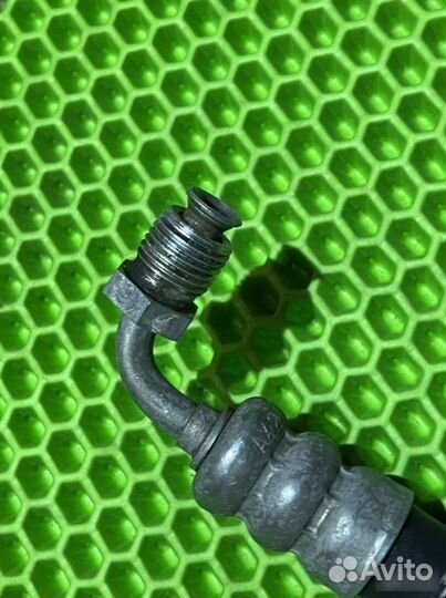 Шланг гур Mercedes-Benz E280 W124 104.942 1994