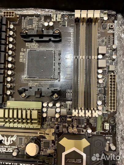 Материнская плата asus sabertooth am3