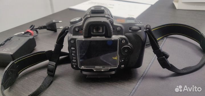 Зеркальный фотоаппарат nikon D90 18-105 VR Kit