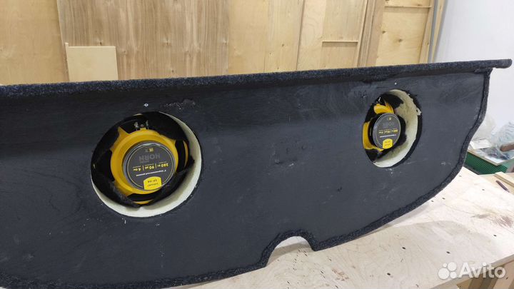 Акустическая полка и динамики Swat 20см. на Гранту