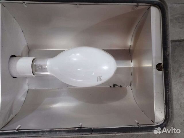 Уличный плафон