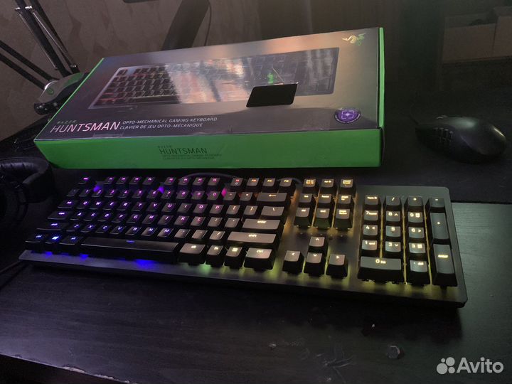 Клавитура razer huntsman