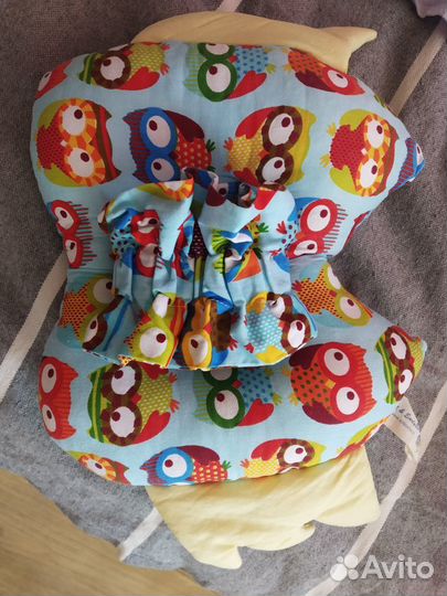 Подушка для укачивания и кормления на руку