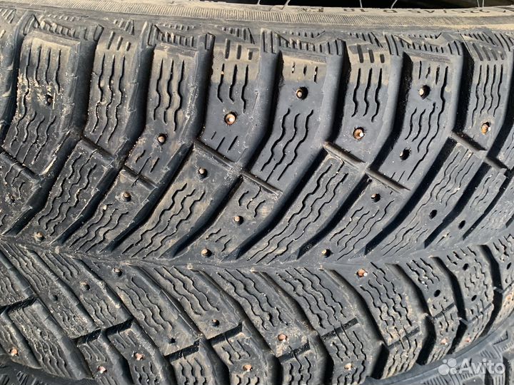 Michelin X-Ice North 4 235/45 R18