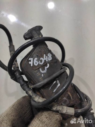 Тормозные колодки (задние правые) (BMW 3)