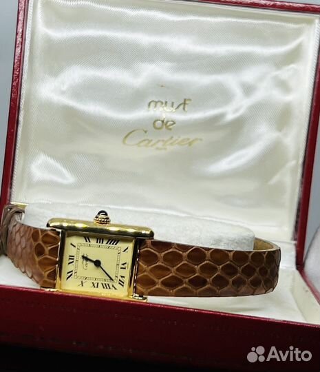 Часы cartier tank