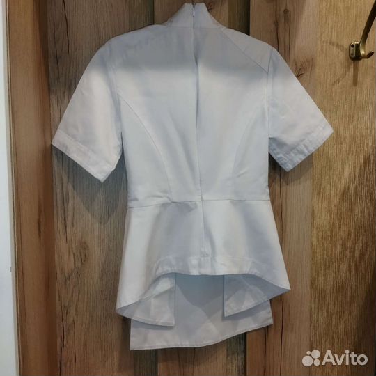 Медицинская куртка