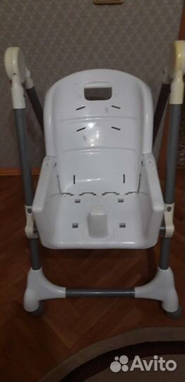 Столик для кормления ребенка