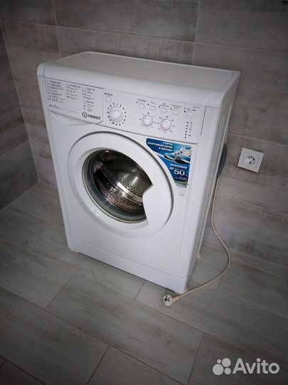 Стиральная машина indesit на запчасти