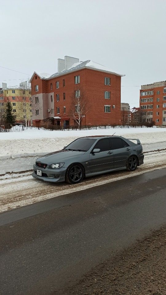 Toyota Altezza: фото владельца