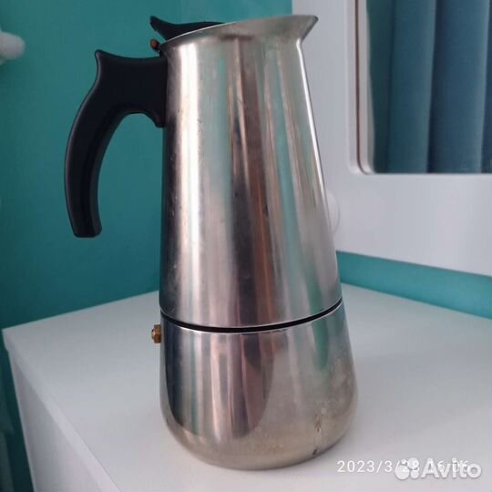 Гейзерная кофеварка