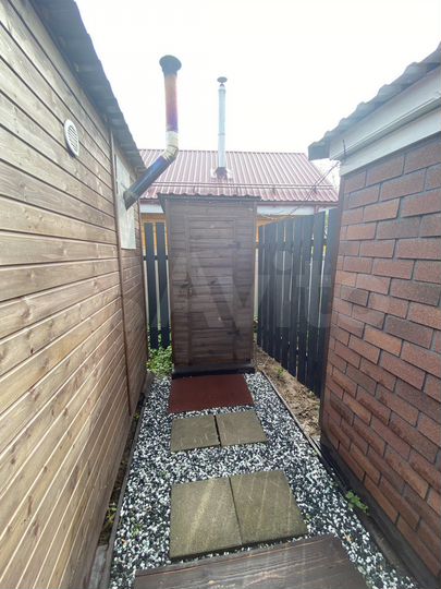 Дом 20 м² на участке 5 сот.