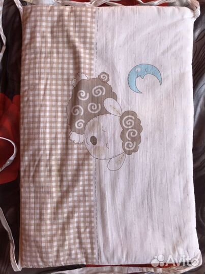 Бортики в кроватку