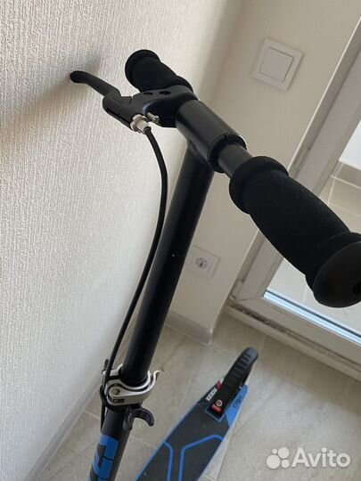 Самокат взрослый Roces + сумка в подарок