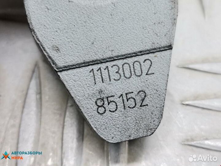 Крепление форсунки Opel Astra K 2016