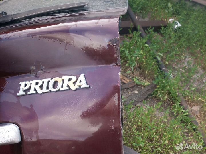 Дверь багажника priora