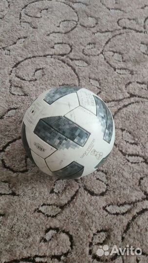 Футбольный мяч adidas telstar профессиональный